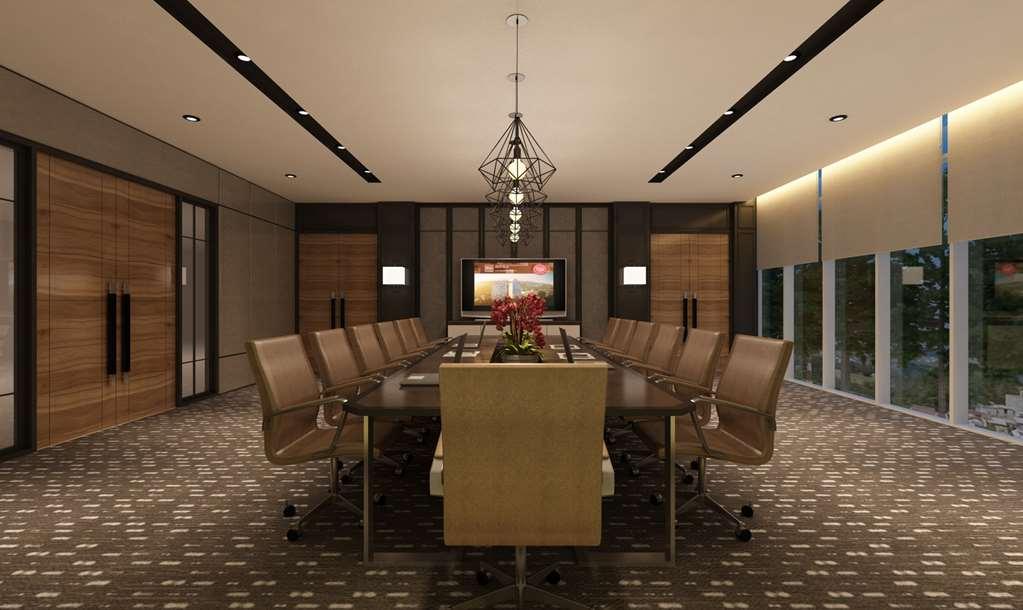 Melia Bandung Dago Hotel Facilities photo